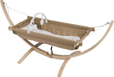 Хамак за бебе против колики и рефлукс – работи ли наистина?