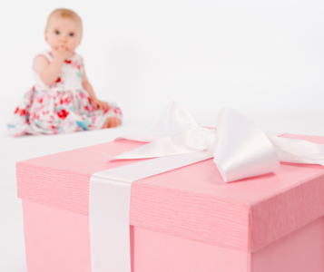 Избор на бебешки продукти – колички, столчета за кола и хранене, кошари, бебефони и носилки